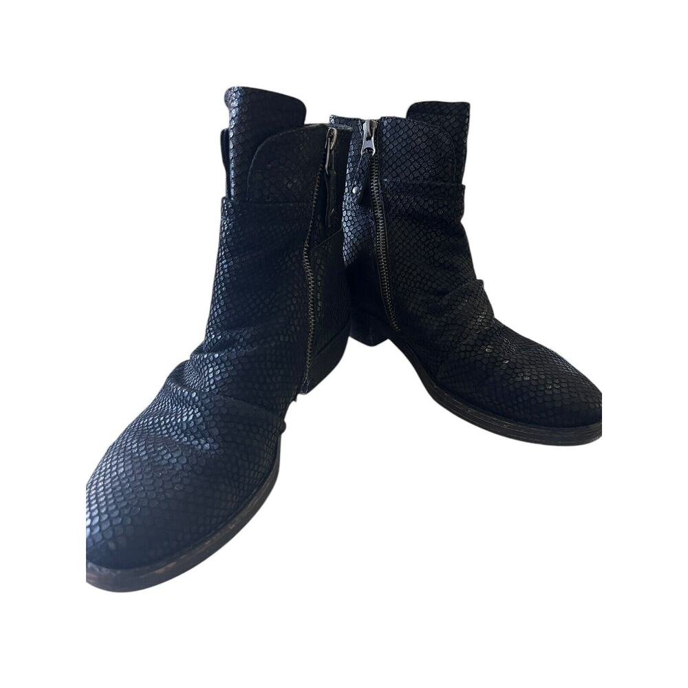 OTBT Boots Womens 8 M Yokel Shoes Black Leather Snakeskin Zipper Ankle Casual - Picture 11 of 13